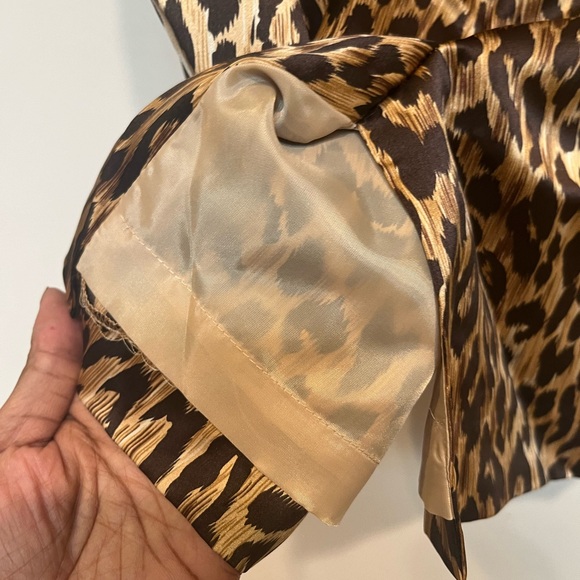 🔥 PRICE DROP 
Anne Klein New w/Tags 2-piece SILK Leopard print jacket n’ skirt - Picture 6 of 11